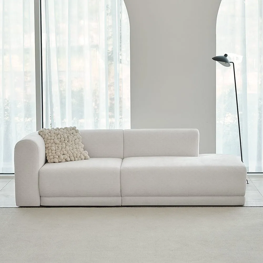 Aniston Scratch Resistant Sectional Sofa