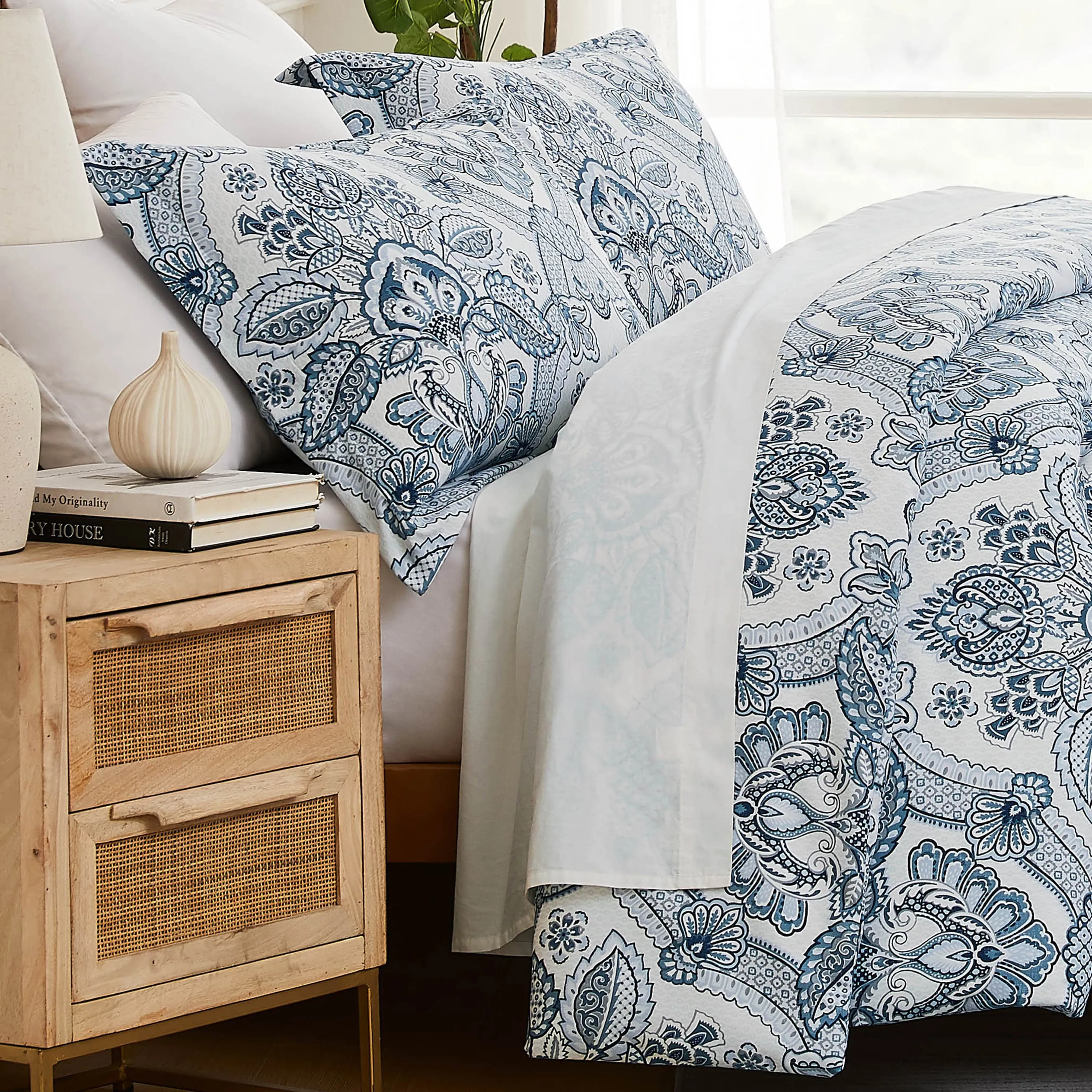 Enchantment Duvet Cover Set