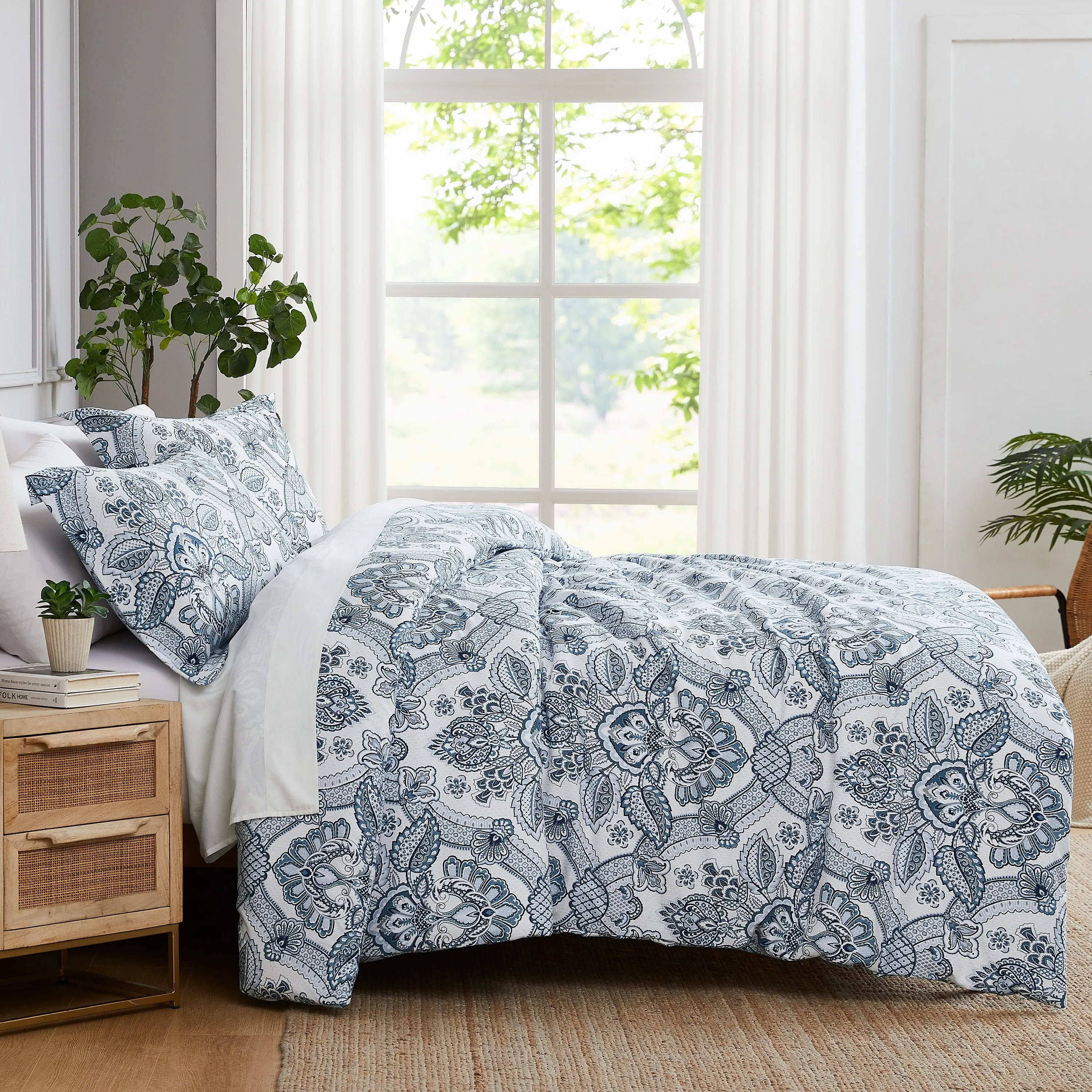 Enchantment Duvet Cover Set