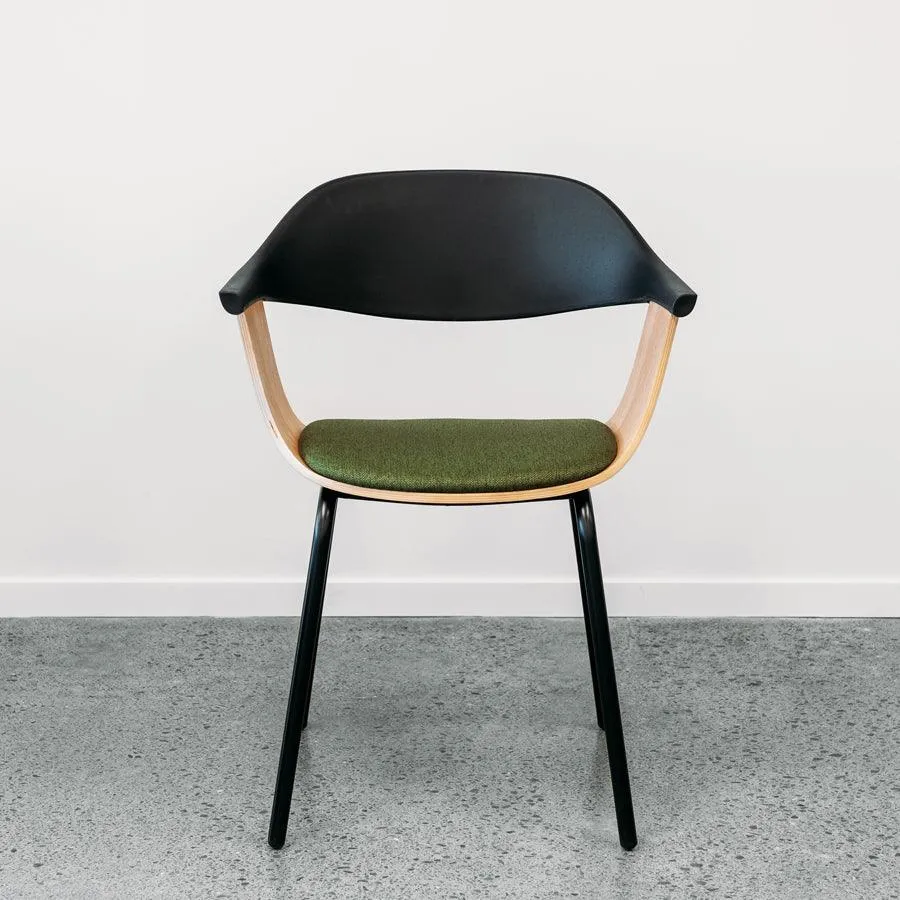 Moss dining chair in green