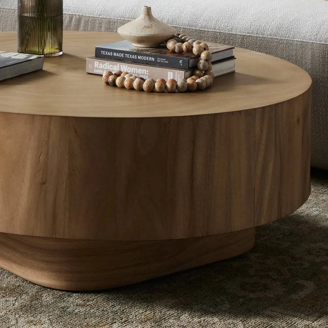 Posta Coffee Table