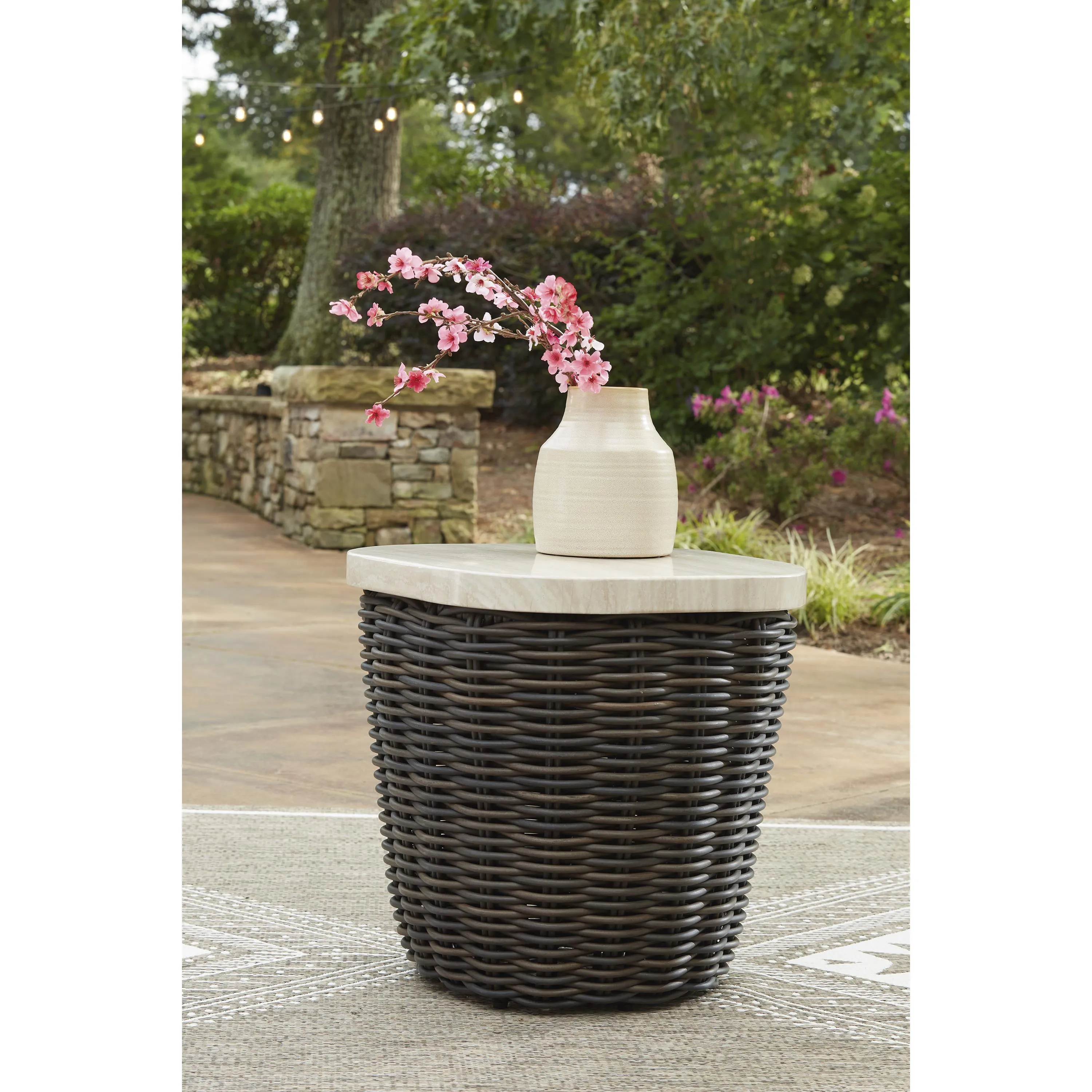 Signature Design by Ashley Outdoor Tables End Tables P711-702