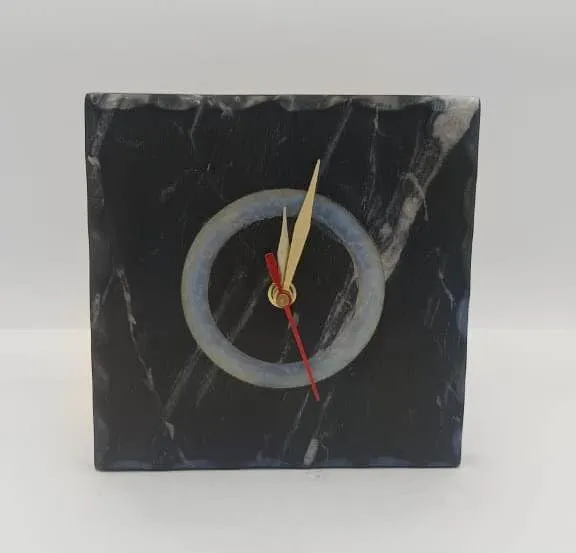 VR SOURCING Black Marble Square Shape Table Clock